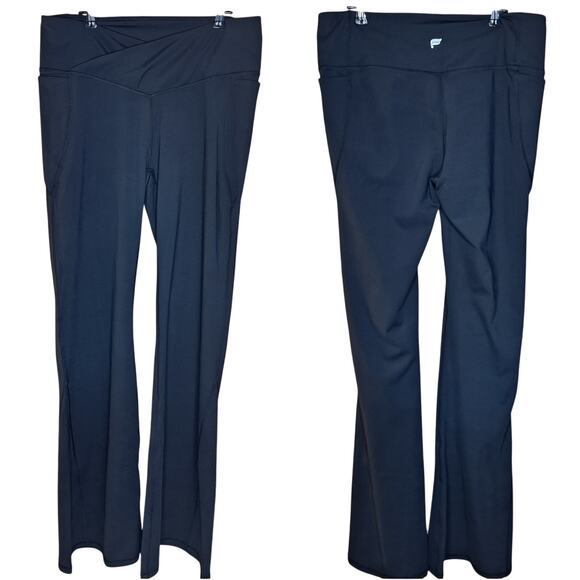 Fabletics NEW XL Pureluxe High-waisted crossover flare yoga pants black pocketed - Picture 2 of 5